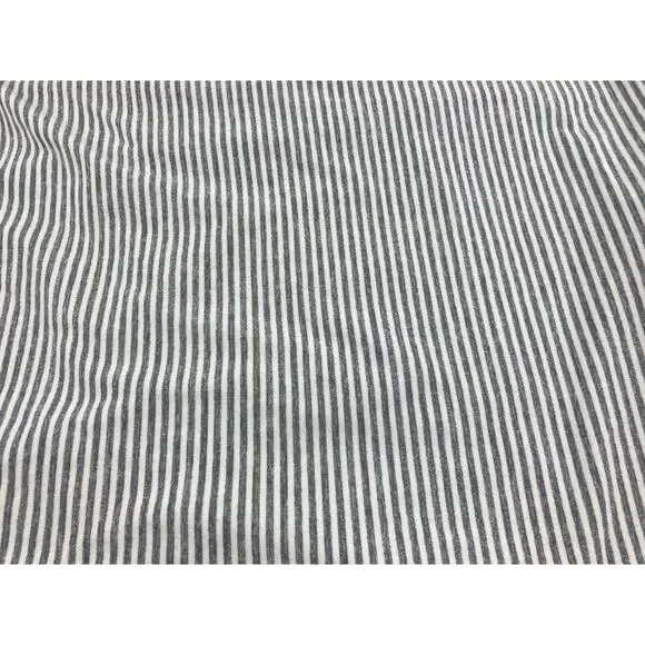 Lululemon Snap Scarf Shawl Wrap One Size Grey Gray White Stripe Vinyasa Infinity - Picture 7 of 8
